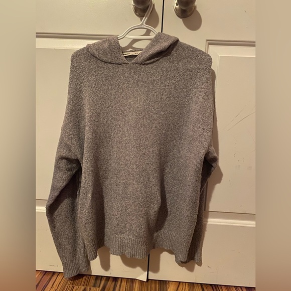 Grey Knit Sweater Bluenotes​ - Picture 1 of 3